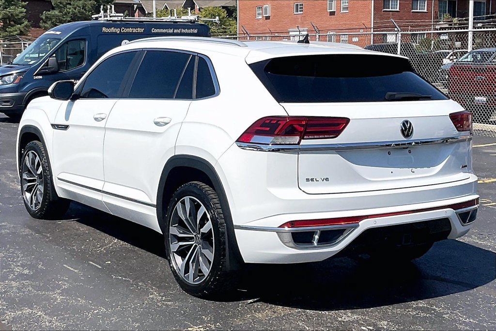 Used 2021 Volkswagen Atlas Cross Sport SEL R-Line AWD/4WD image 10