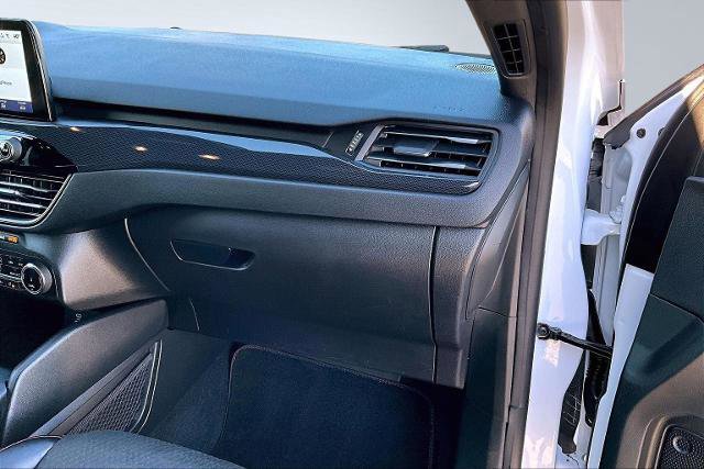 Certified 2023 Ford Escape ST-Line Select image 22