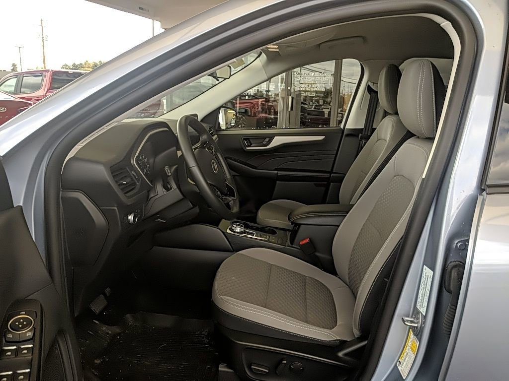 Certified 2022 Ford Escape SE w/ Convenience Package AWD/4WD image 13
