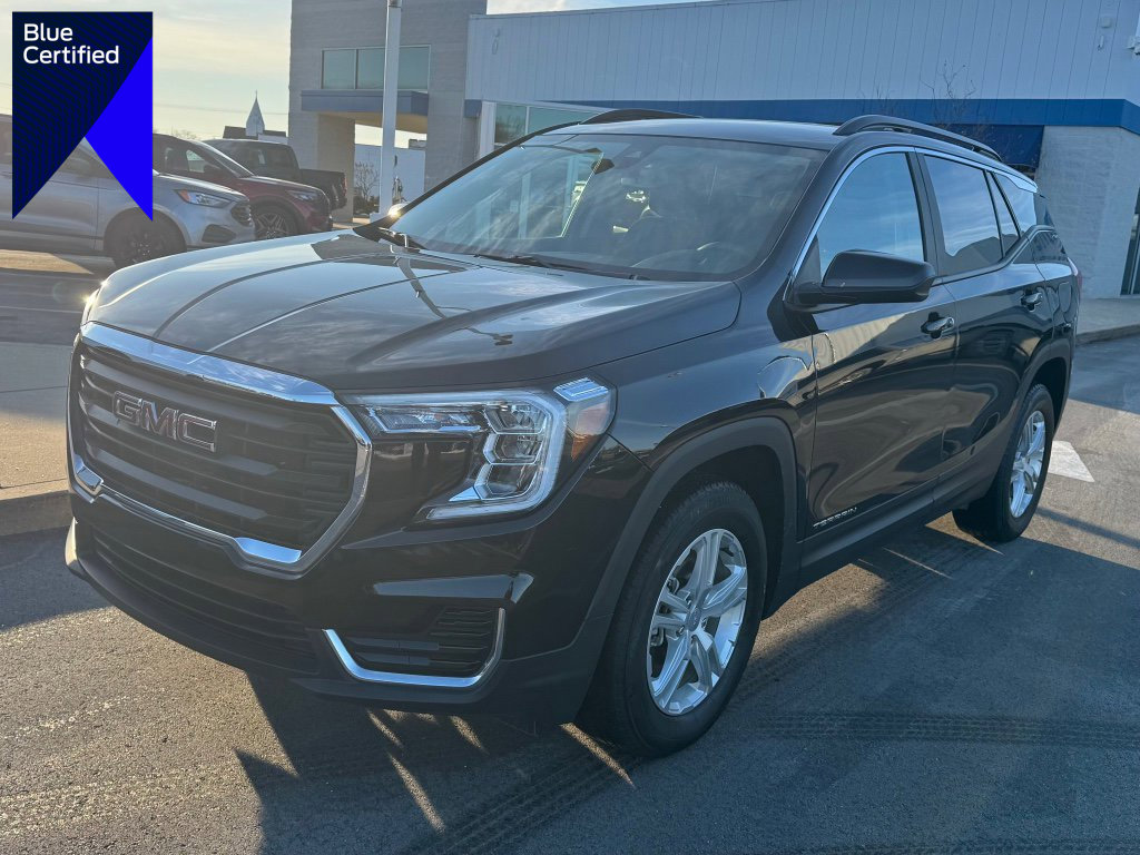 Used 2023 GMC Terrain SLE w/ Driver Convenience Package