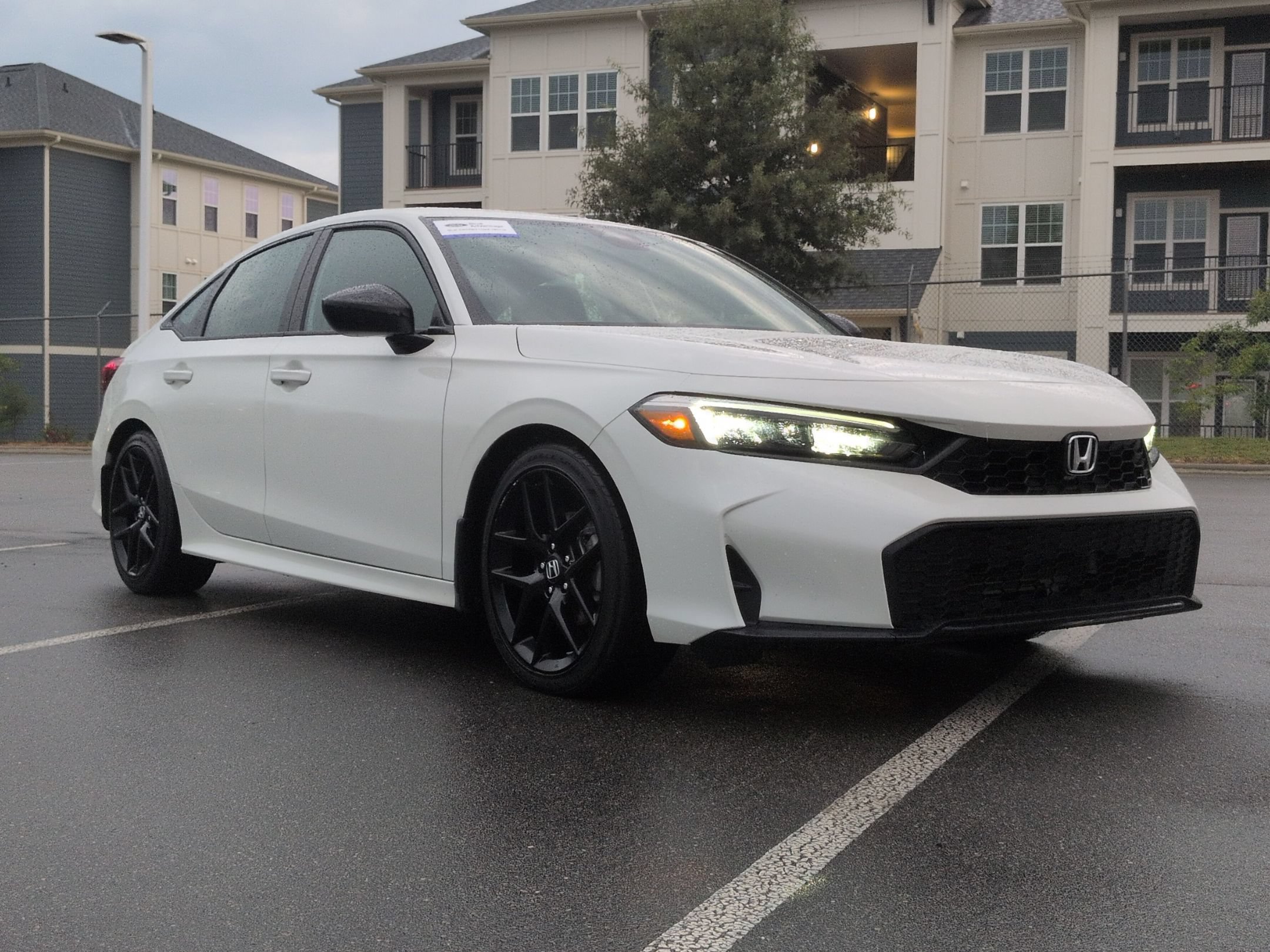 Used 2025 Honda Civic Sport image 1