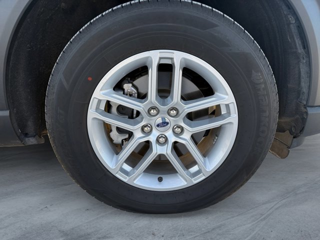 Certified 2025 Ford Explorer Active AWD/4WD image 13