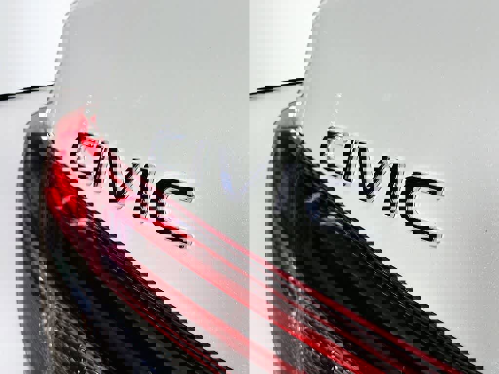 Used 2022 Honda Civic Sport image 10