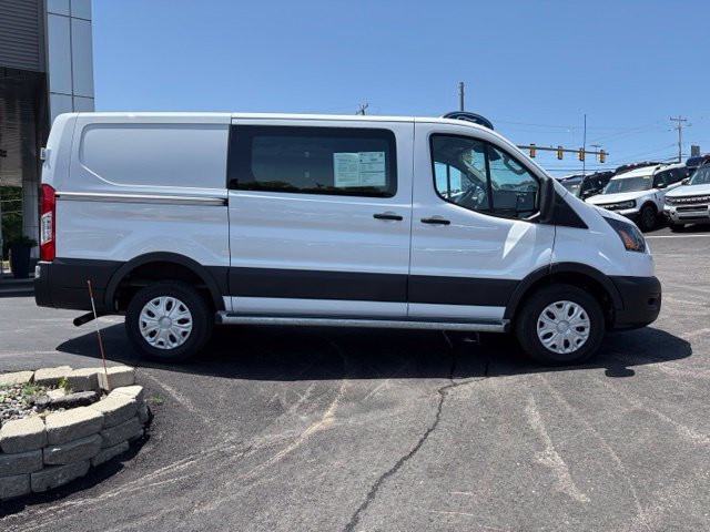 Certified 2025 Ford Transit 250 Low Roof w/ Exterior Upgrade Package RWD image 9