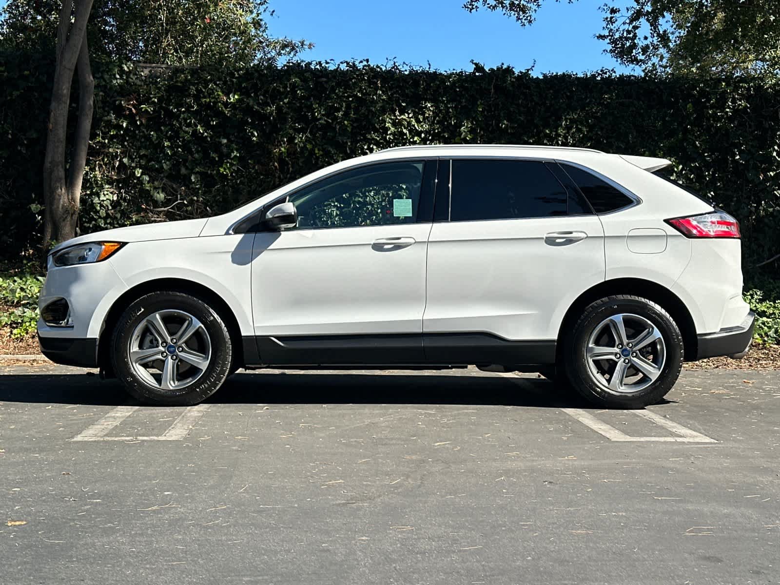 Certified 2020 Ford Edge SEL w/ Convenience Package FWD image 5