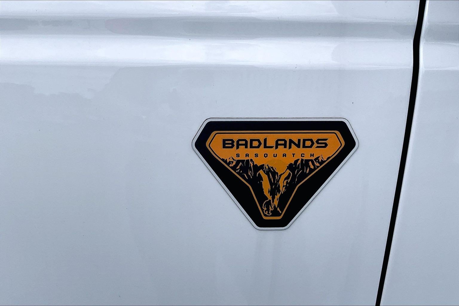 Certified 2023 Ford Bronco Badlands AWD/4WD image 8