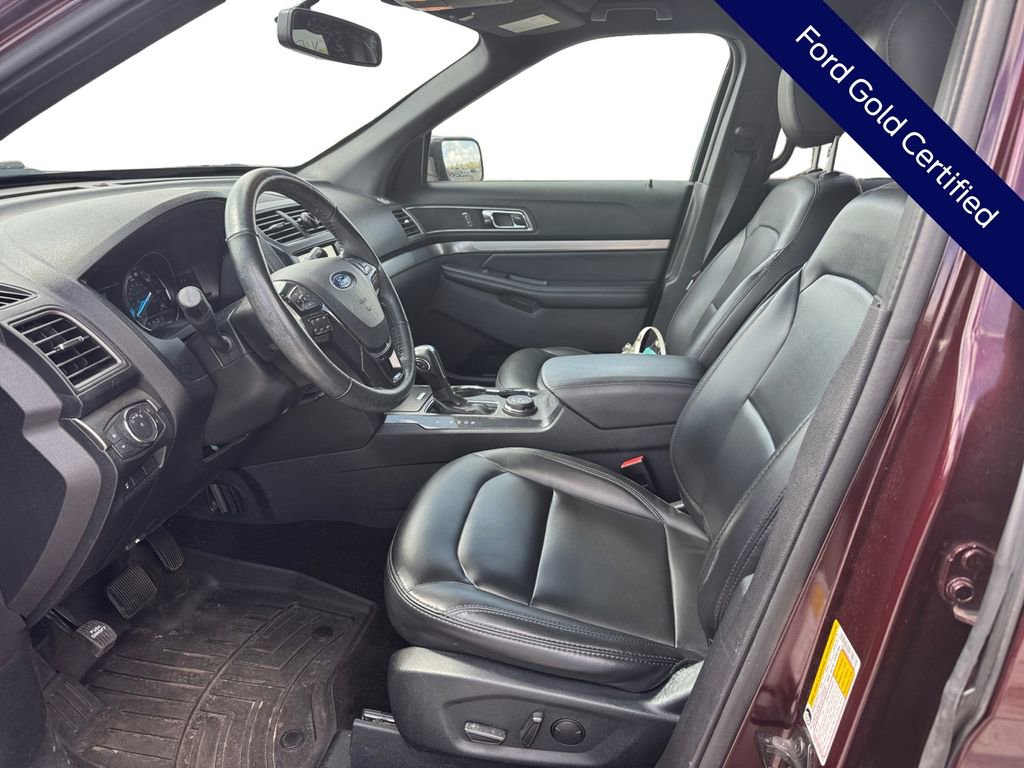 Certified 2019 Ford Explorer XLT w/ Equipment Group 202A image 13