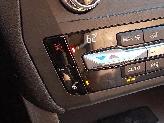 Certified 2020 Ford Explorer XLT w/ Equipment Group 202A image 21