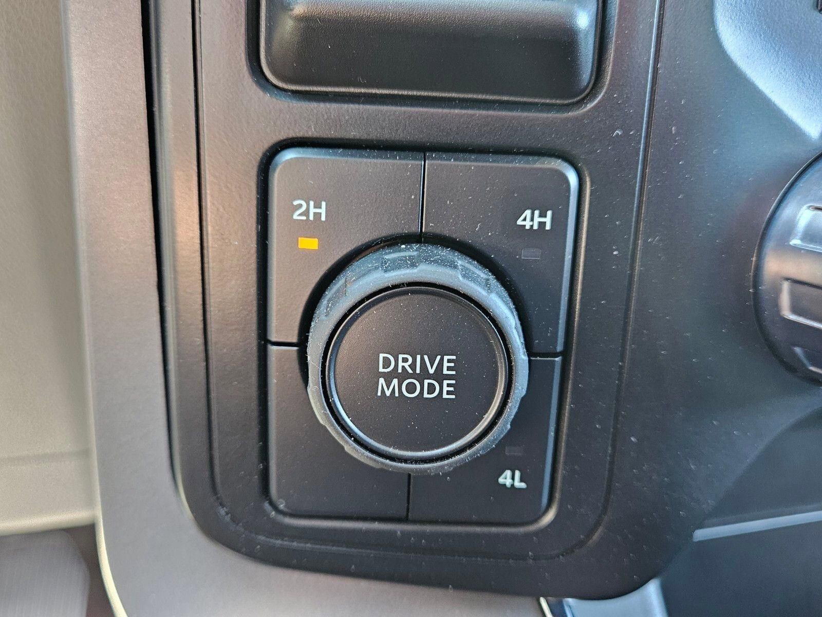 Certified 2024 Ford F150 XLT w/ Equipment Group 302A MID image 23