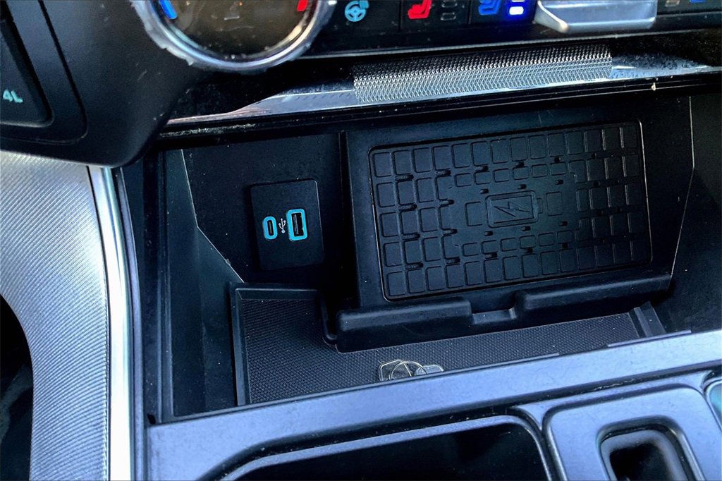 Certified 2023 Ford F150 Platinum w/ Equipment Group 701A High image 27