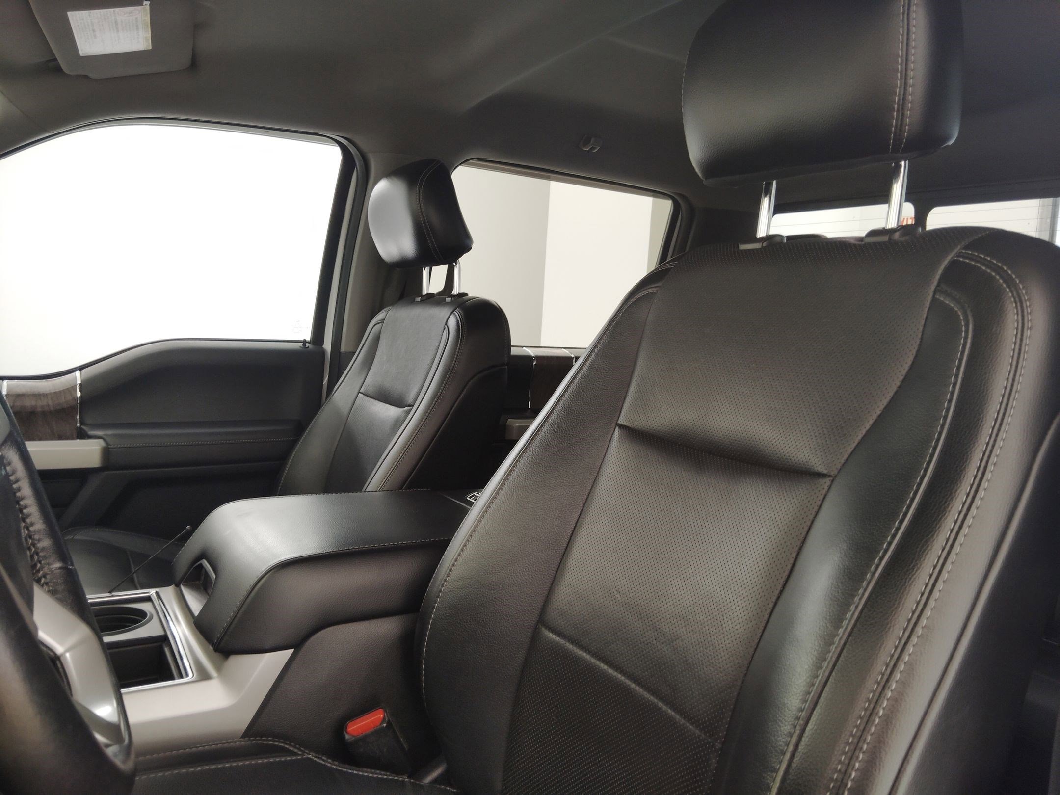 Certified 2017 Ford F250 Lariat w/ Lariat Value Package image 22