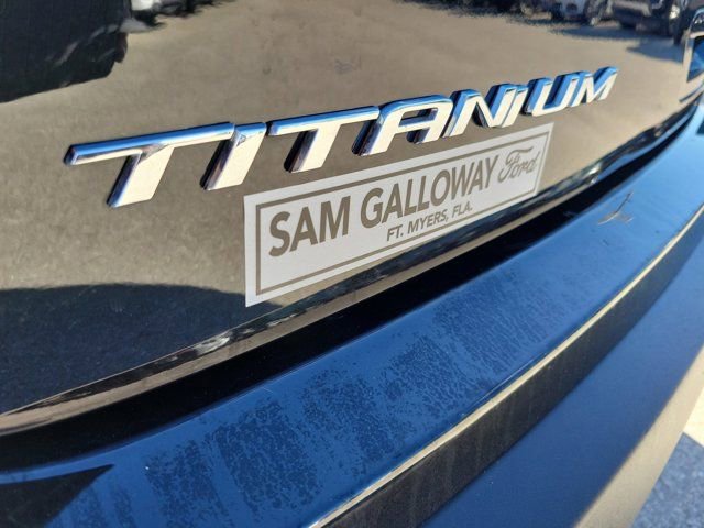 Certified 2023 Ford Edge Titanium image 10