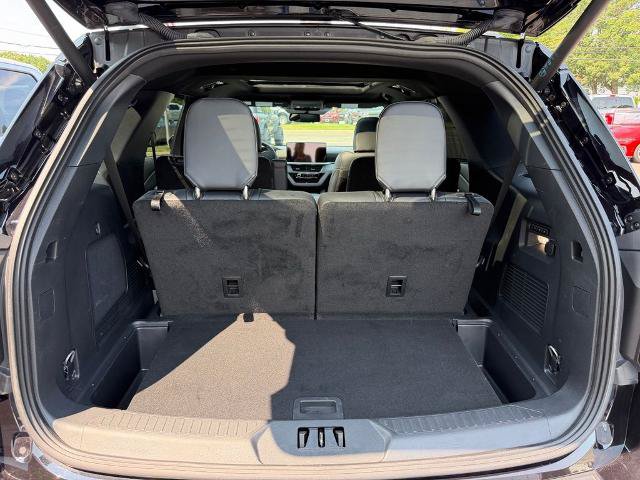 Certified 2025 Ford Explorer ST AWD/4WD image 7