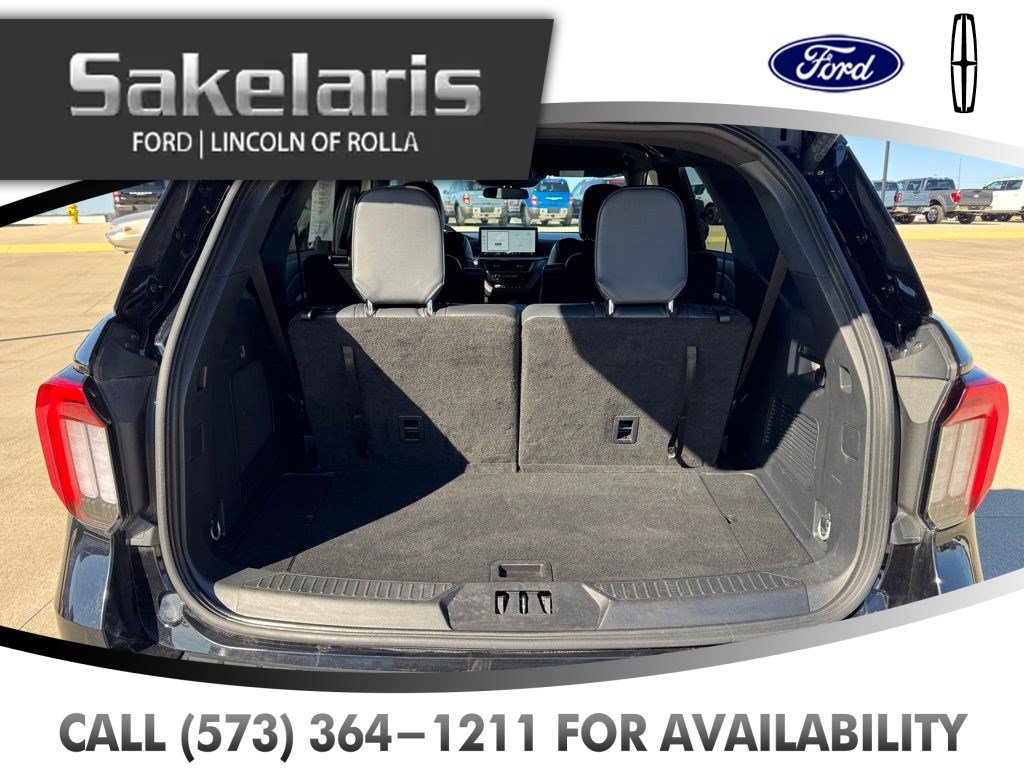 Certified 2025 Ford Explorer ST-Line AWD/4WD image 38