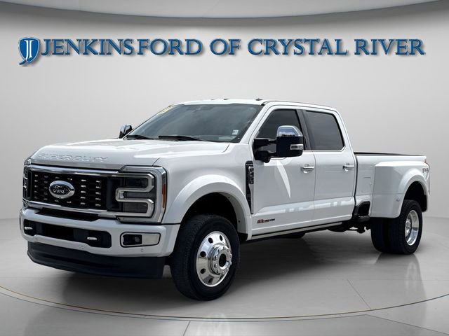 Certified 2023 Ford F450 Platinum w/ FX4 Off-Road Package image 2