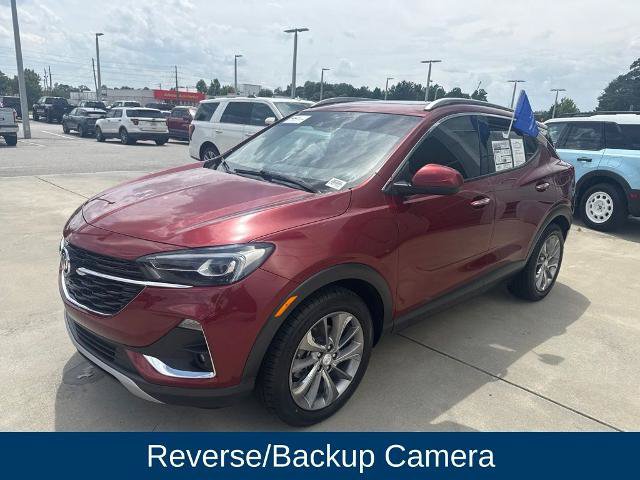 Used 2023 Buick Encore GX Essence w/ Experience Buick Package FWD image 4