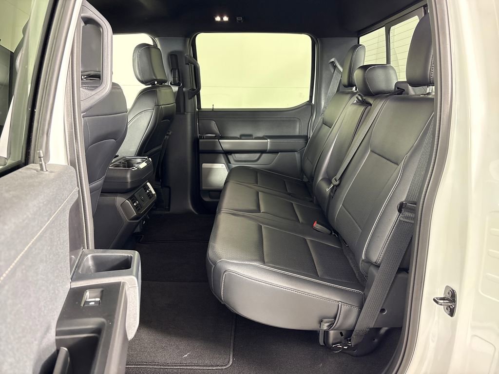 Certified 2025 Ford F150 Lariat w/ Equipment Group 501A Mid image 32