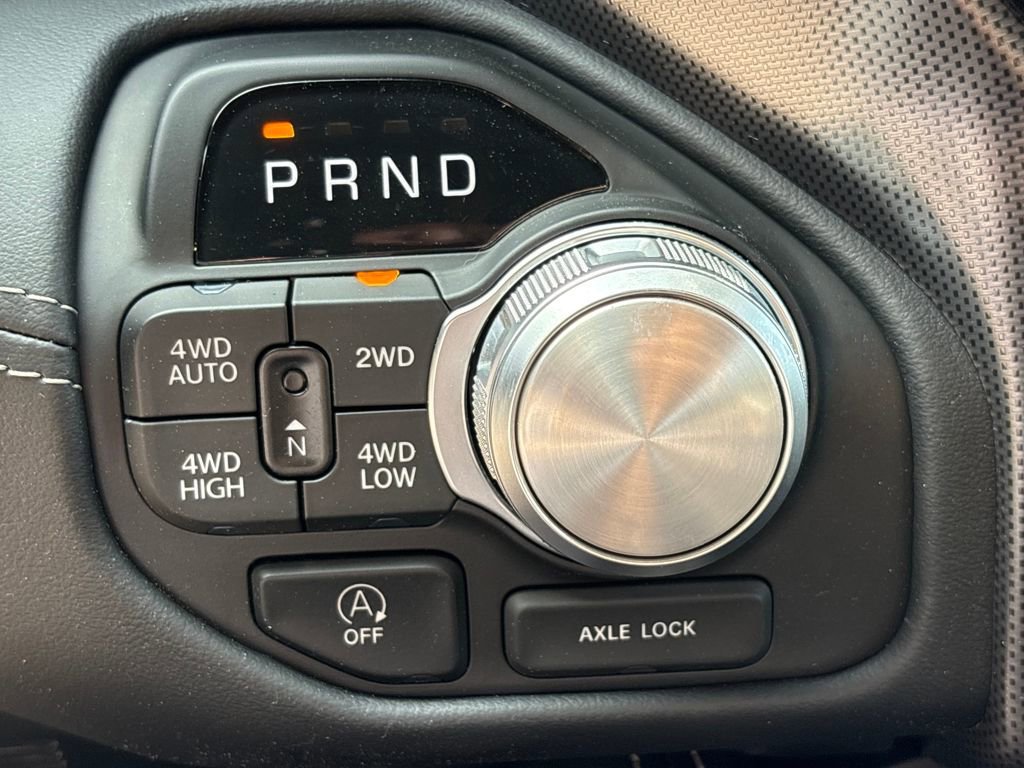 Used 2025 RAM 1500 Limited w/ Trailer Tow Group AWD/4WD image 28