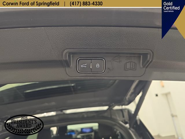 Certified 2026 Ford Explorer Platinum AWD/4WD image 18