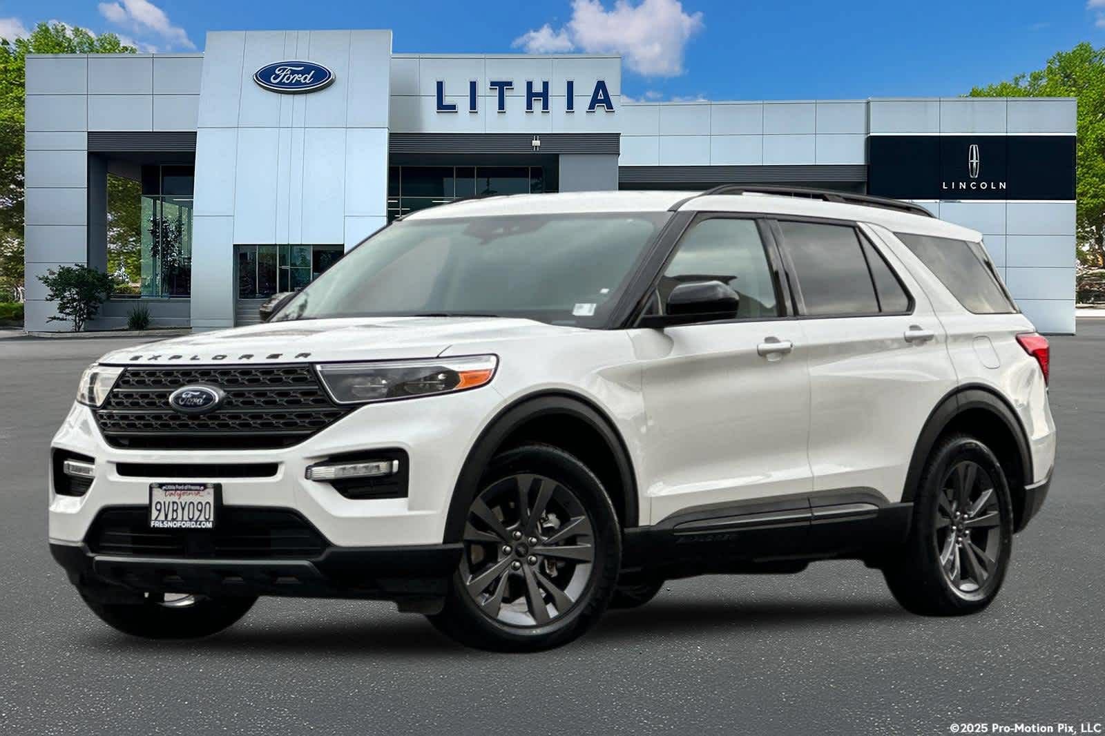 Certified 2023 Ford Explorer XLT w/ Equipment Group 202A