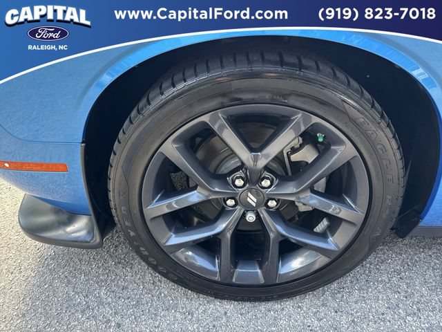 Used 2023 Dodge Challenger R/T w/ Blacktop Package RWD image 13