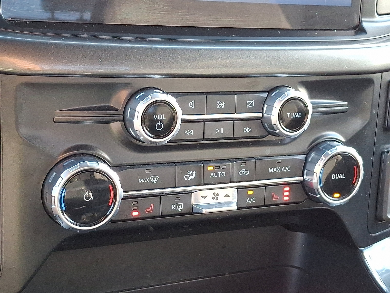 Certified 2023 Ford F150 XLT w/ Equipment Group 302A High image 15