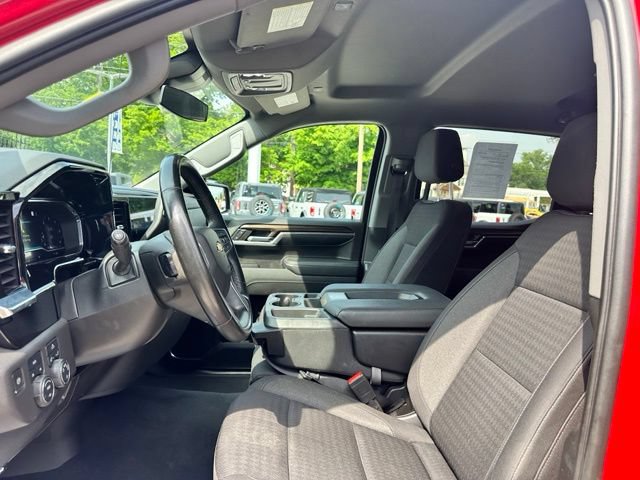 Used 2023 Chevrolet Silverado 1500 LT AWD/4WD image 30
