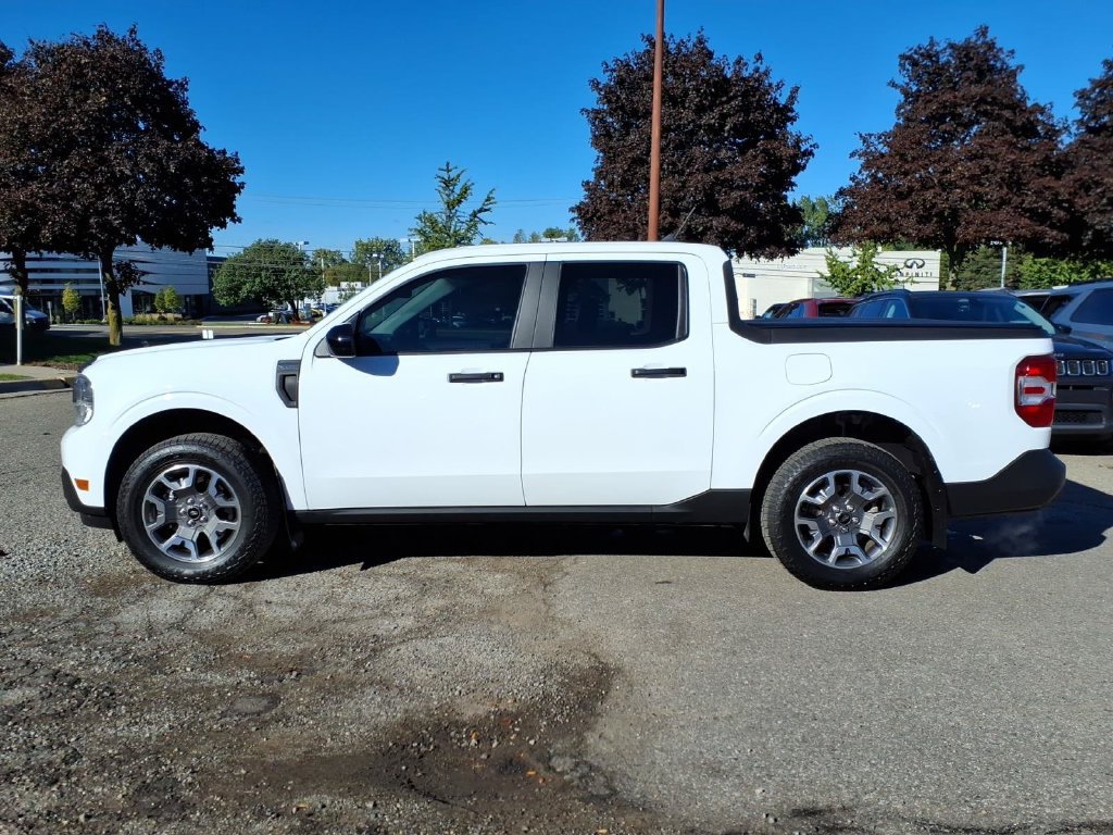 Certified 2024 Ford Maverick XLT w/ XLT Luxury Package AWD/4WD image 2