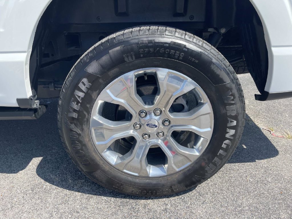 Certified 2026 Ford F150 Platinum w/ Equipment Group 702A High AWD/4WD image 14