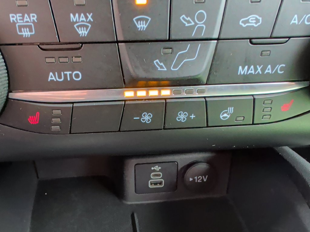 Certified 2024 Ford Escape Active AWD/4WD image 14