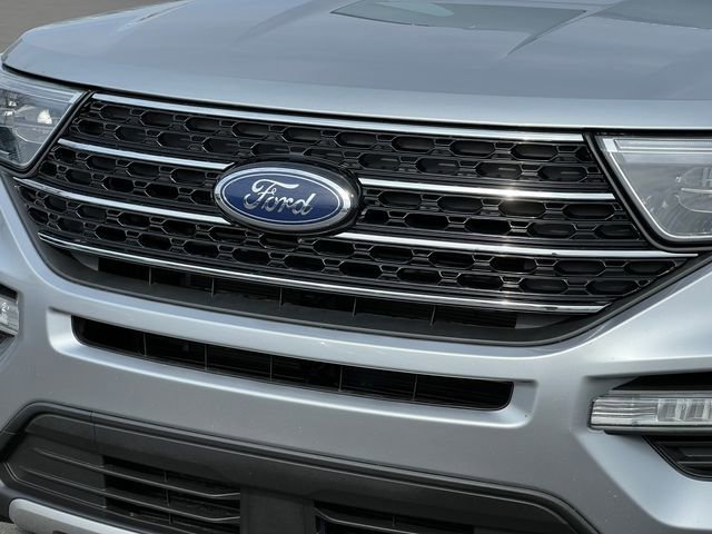 Certified 2020 Ford Explorer XLT w/ Equipment Group 202A image 46