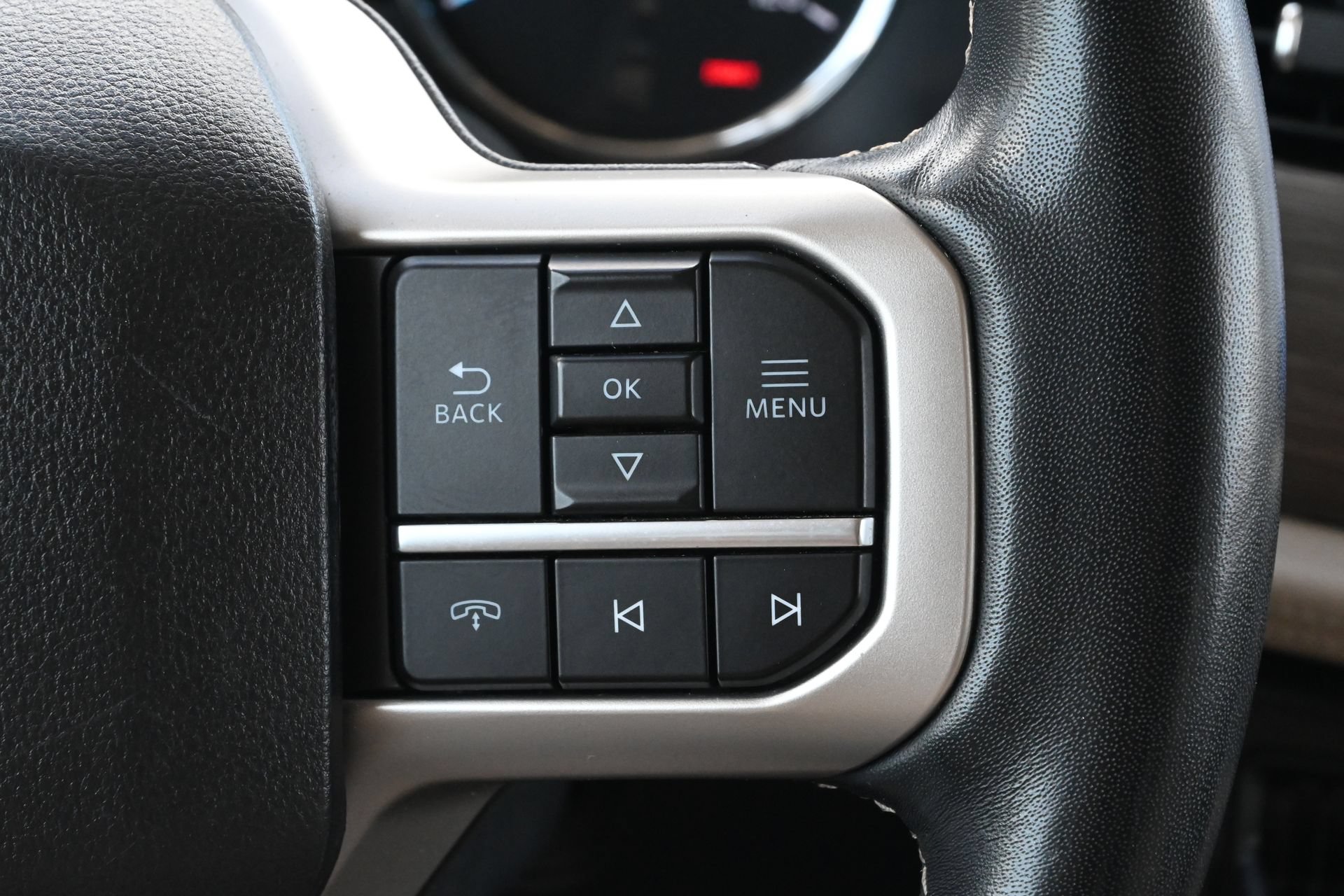 Certified 2024 Ford Expedition Limited RWD image 8