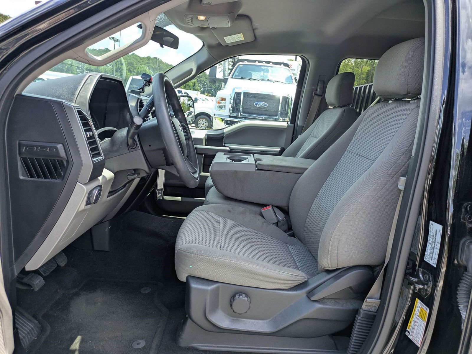 Certified 2017 Ford F150 XLT AWD/4WD image 11