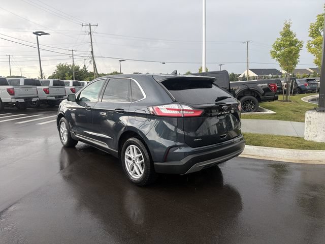Certified 2024 Ford Edge SEL w/ Convenience Package AWD/4WD image 3