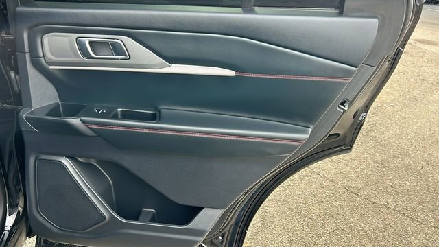 Certified 2025 Ford Explorer ST RWD image 12