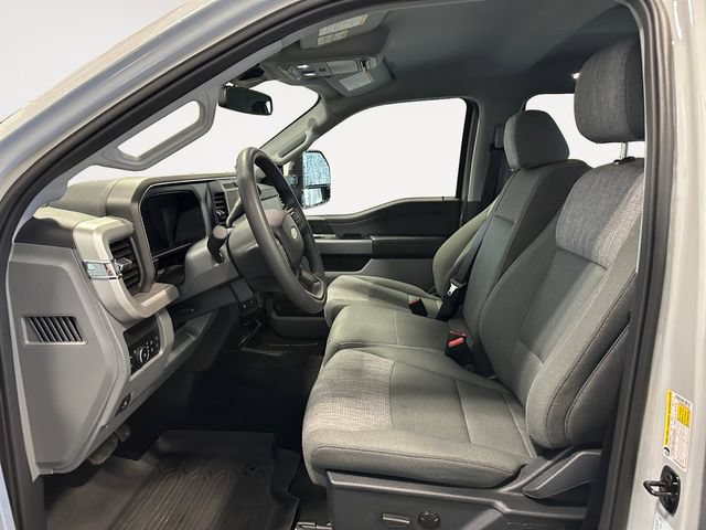 Certified 2026 Ford F250 XLT w/ XLT Premium Package AWD/4WD image 10