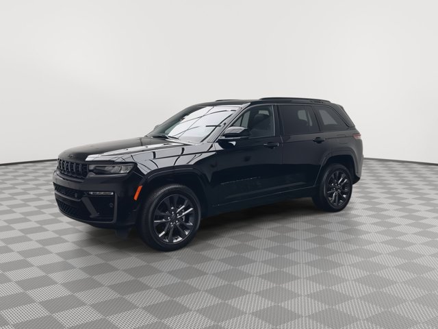 Used 2026 Jeep Grand Cherokee Limited AWD/4WD image 39