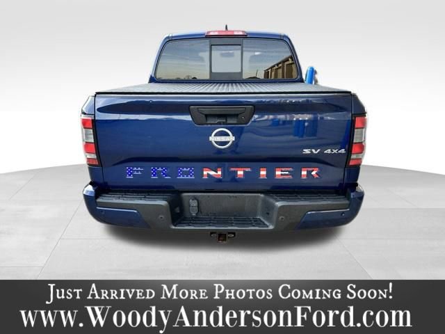Used 2022 Nissan Frontier SV image 5