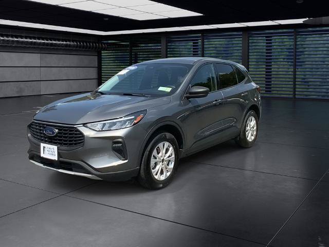 Certified 2025 Ford Escape Active AWD/4WD image 6