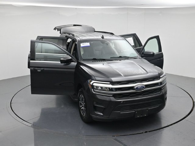 Certified 2024 Ford Expedition XLT RWD image 52