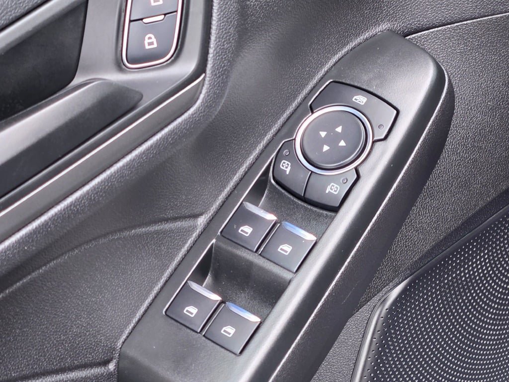Certified 2025 Ford Escape Active w/ Cold Weather Package AWD/4WD image 19