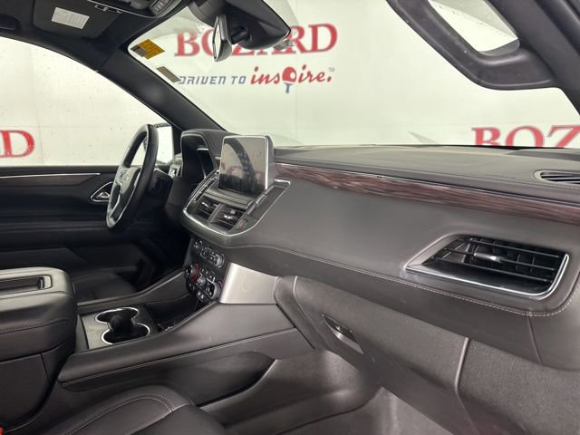 Used 2023 Chevrolet Suburban Z71 w/ Luxury Package image 17