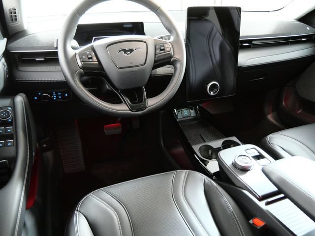 Certified 2023 Ford Mustang Mach-E Premium AWD/4WD image 4