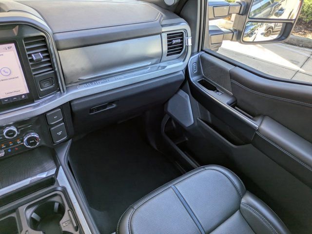 Certified 2025 Ford F350 Platinum image 17