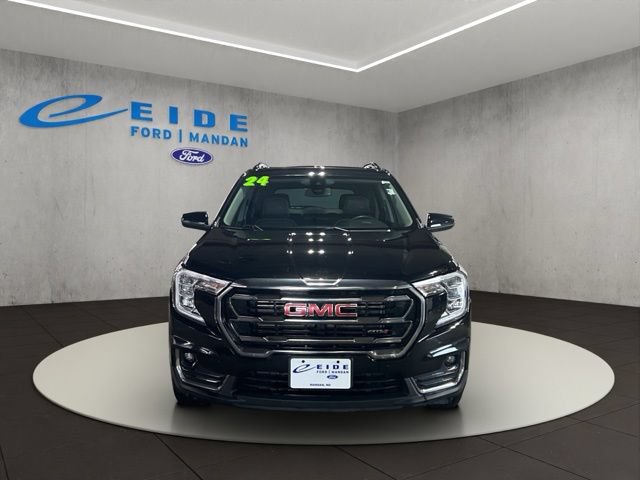 Used 2024 GMC Terrain AT4 AWD/4WD image 9