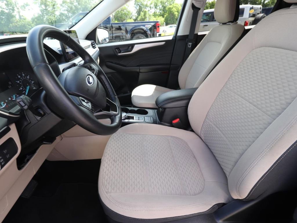 Certified 2022 Ford Escape SE w/ Convenience Package image 8
