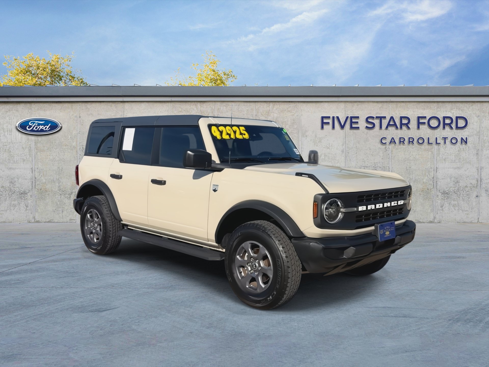 Certified 2025 Ford Bronco Big Bend AWD/4WD image 2