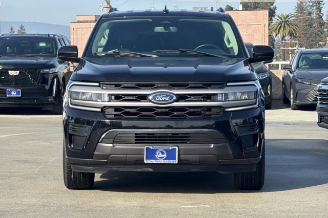 Certified 2022 Ford Expedition Max XLT image 8