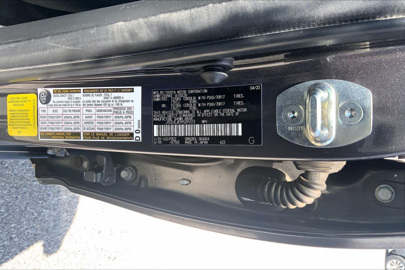 Used 2023 Toyota 4Runner SR5 RWD image 32