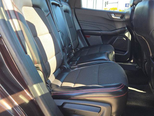 Certified 2023 Ford Escape ST-Line Select w/ Tech Pack #2 AWD/4WD image 7